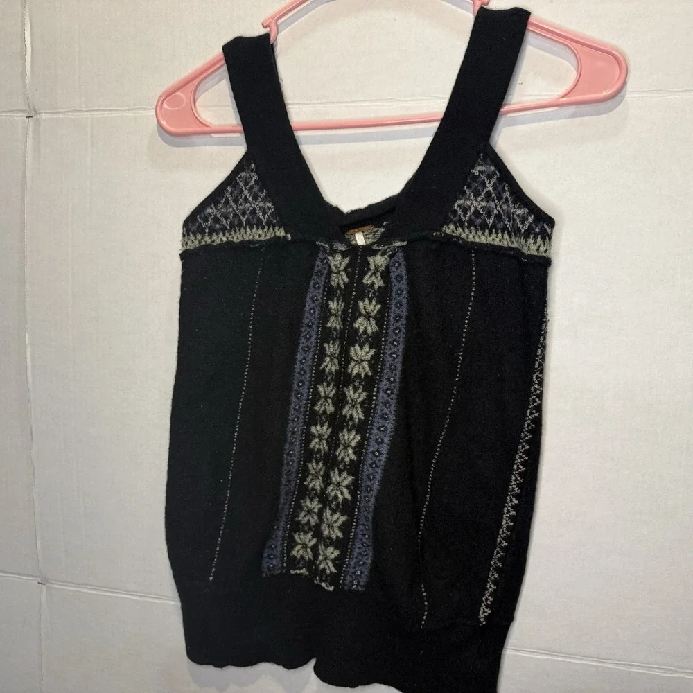 Free People Y2K Women's Size M Wool Blend Nordic Knit Sleeveless Sweater Top